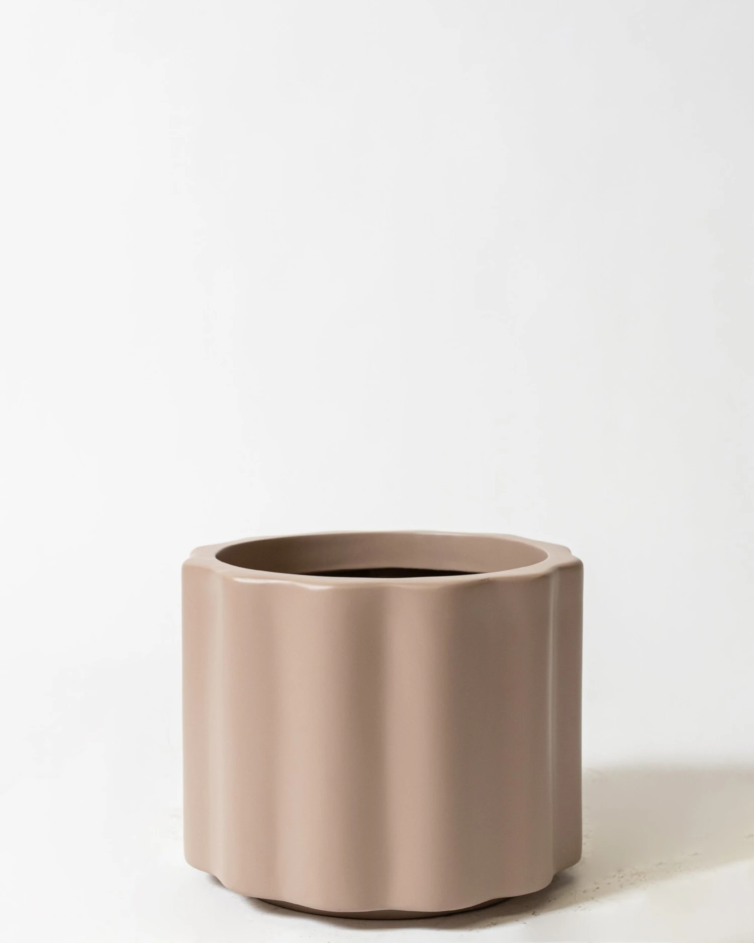 Lilly Pot 19 Lilly Pot - Image 19