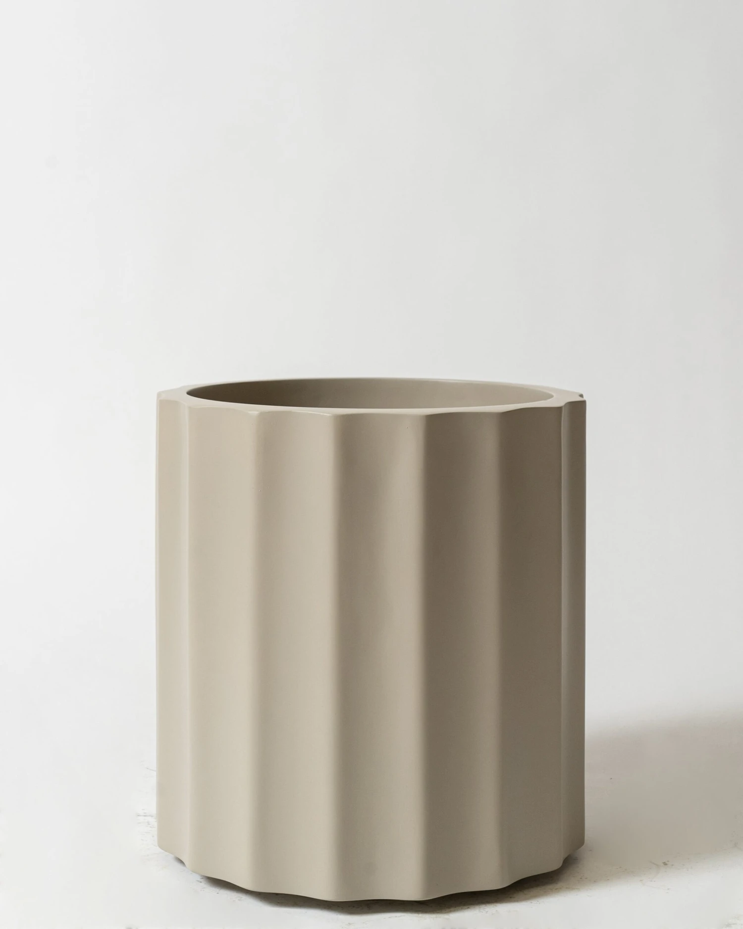 Lilly Pot 15 Lilly Pot - Image 15